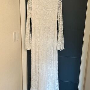 Show Me Your Mumu Natalie Maxi Dress White Lace
